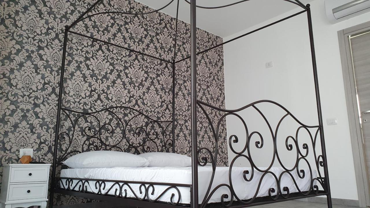 Hotel Fly Bed - Milano Malpensa Airport Cardano Al Campo Zewnętrze zdjęcie